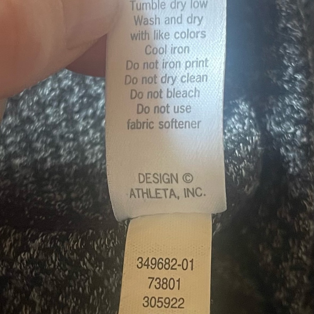 Athleta Black and White Patterned Leggings - Picture 5 of 5